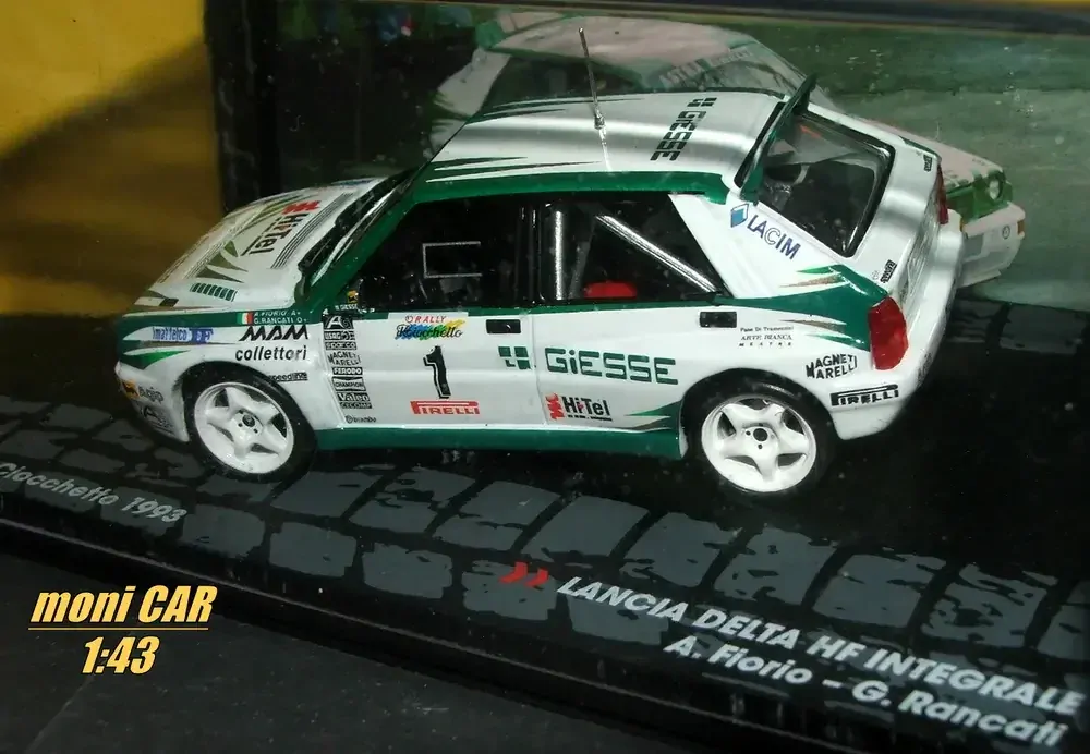 LANCIA DELTA HF Integrale No.1 - A.Fiorio - G. Rancati - Rally II Ciocchetto 1993 (1:43) Altay/IXO