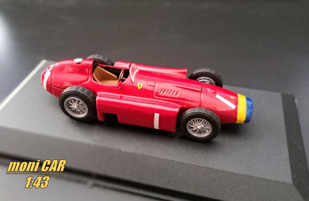 Ferrari D50 "Weltmeister" No.1 - Juan Manuel Fangio - F1 1956 (1:43) ATLAS
