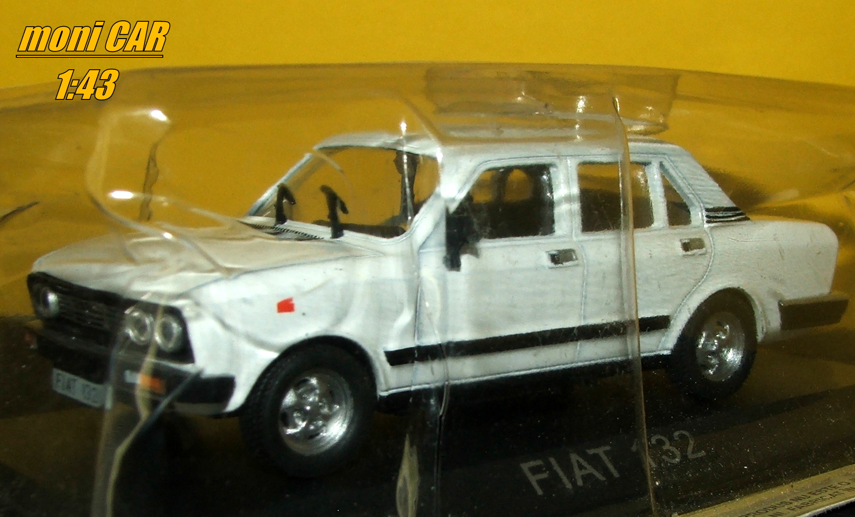 FIAT 132 (1:43) Altaya/IXO