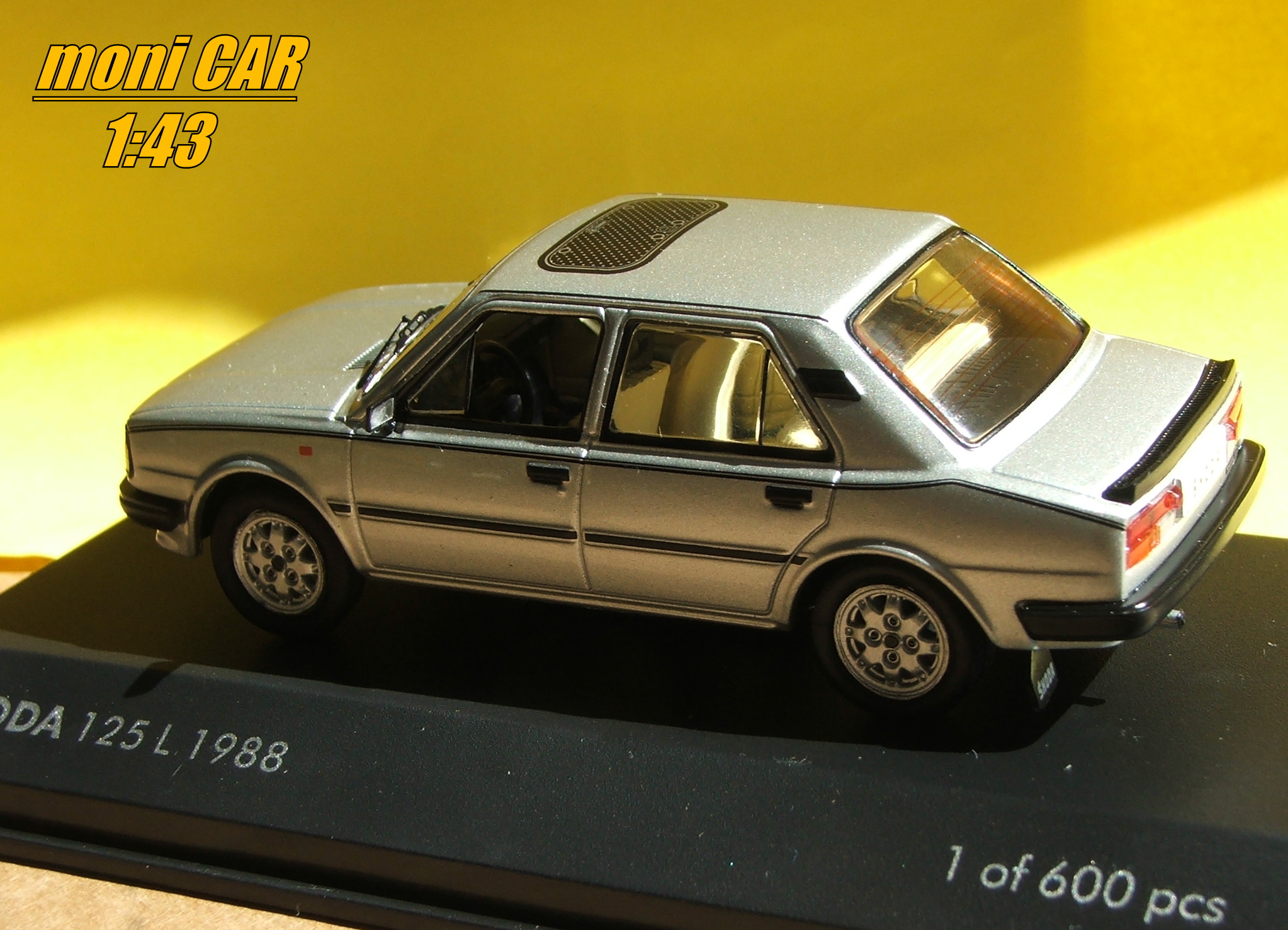 ŠKODA 125 L - 1988 (1:43) FOX18
