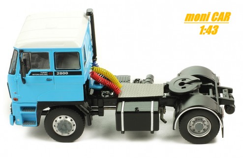 DAF 2800 - ťahač návesu - 1975 (1:43) IXO