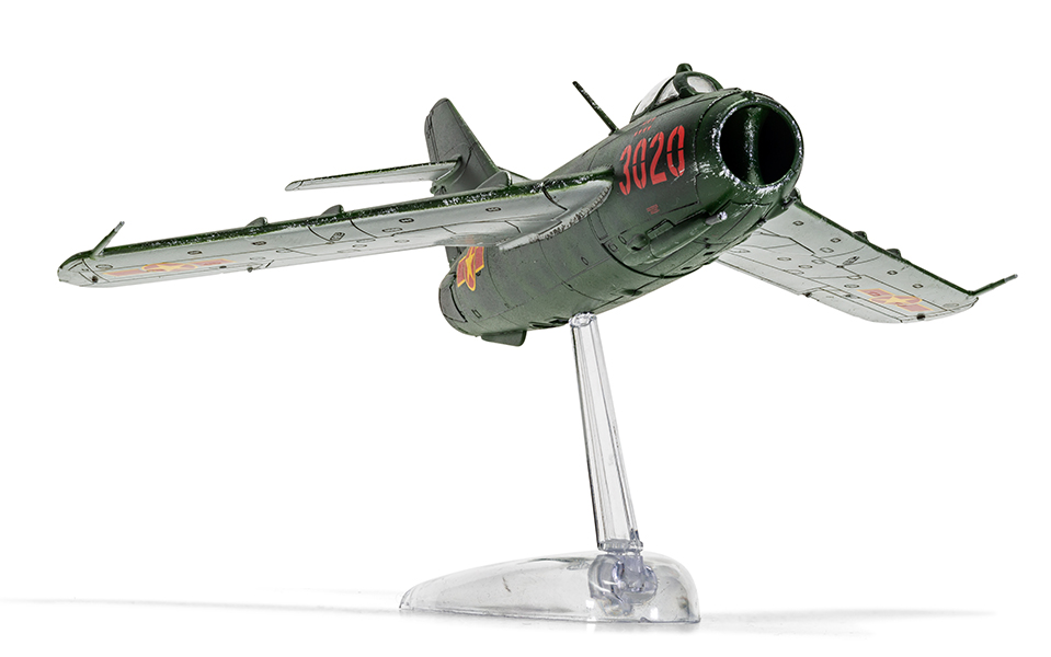 MiG-17F "Fresco" (SHENYANG J-5) (Mikoyan-Gurevich) (1:72) AIRFIX