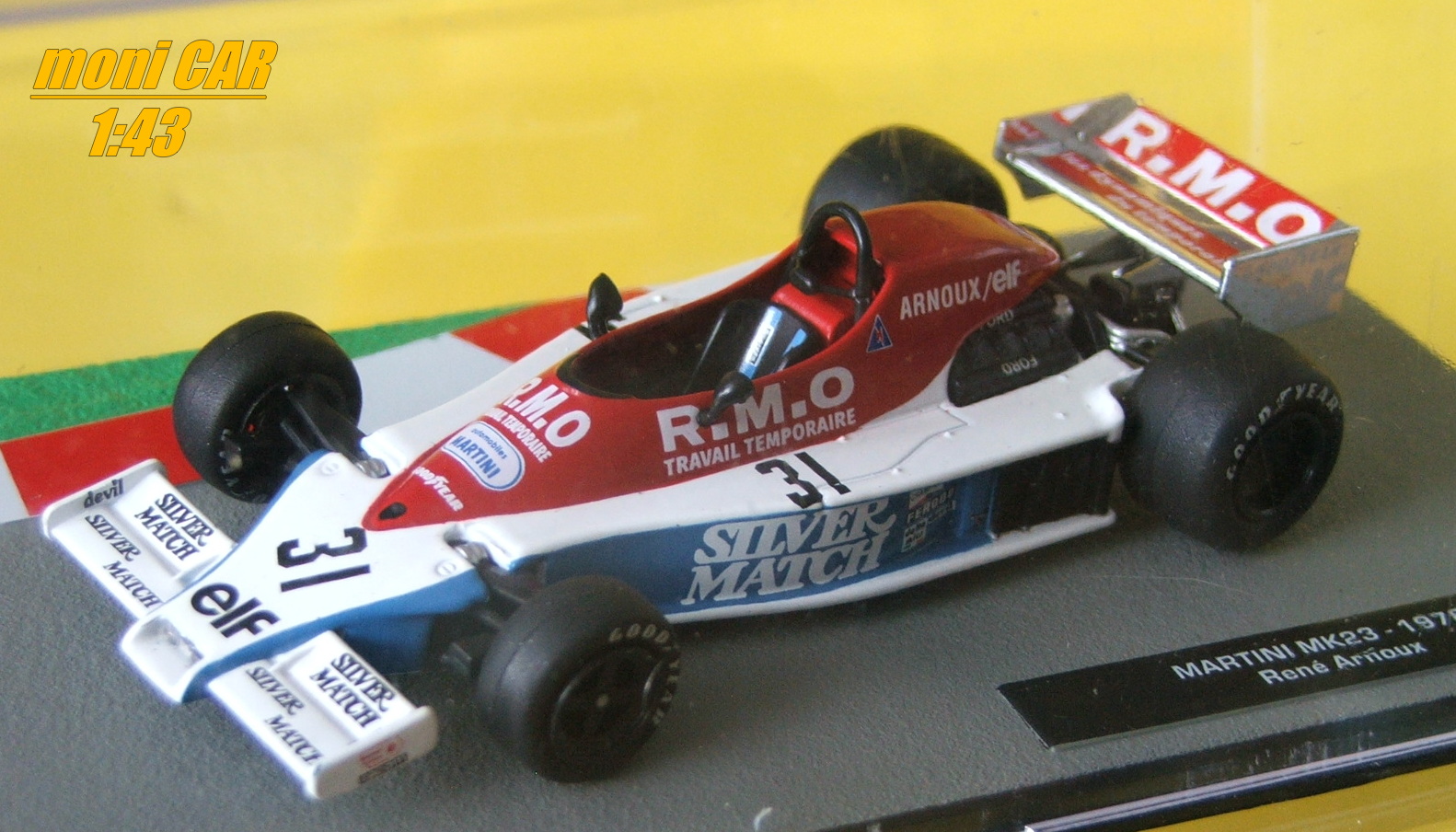 MARTINI MK23 No.31 - René Arnoux - 1978 (1:43) Altaya/IXO