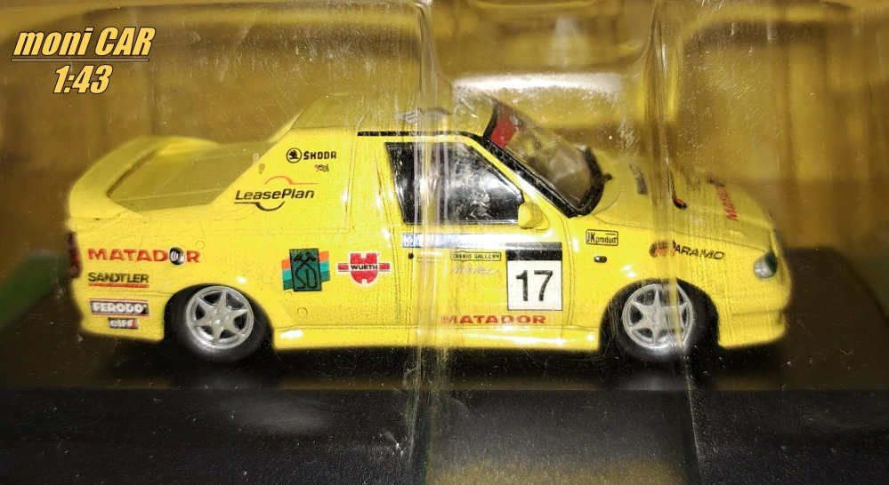 ŠKODA Felícia Pick-up Racing No.17 - 1996 (1:43) DeAGOSTINI