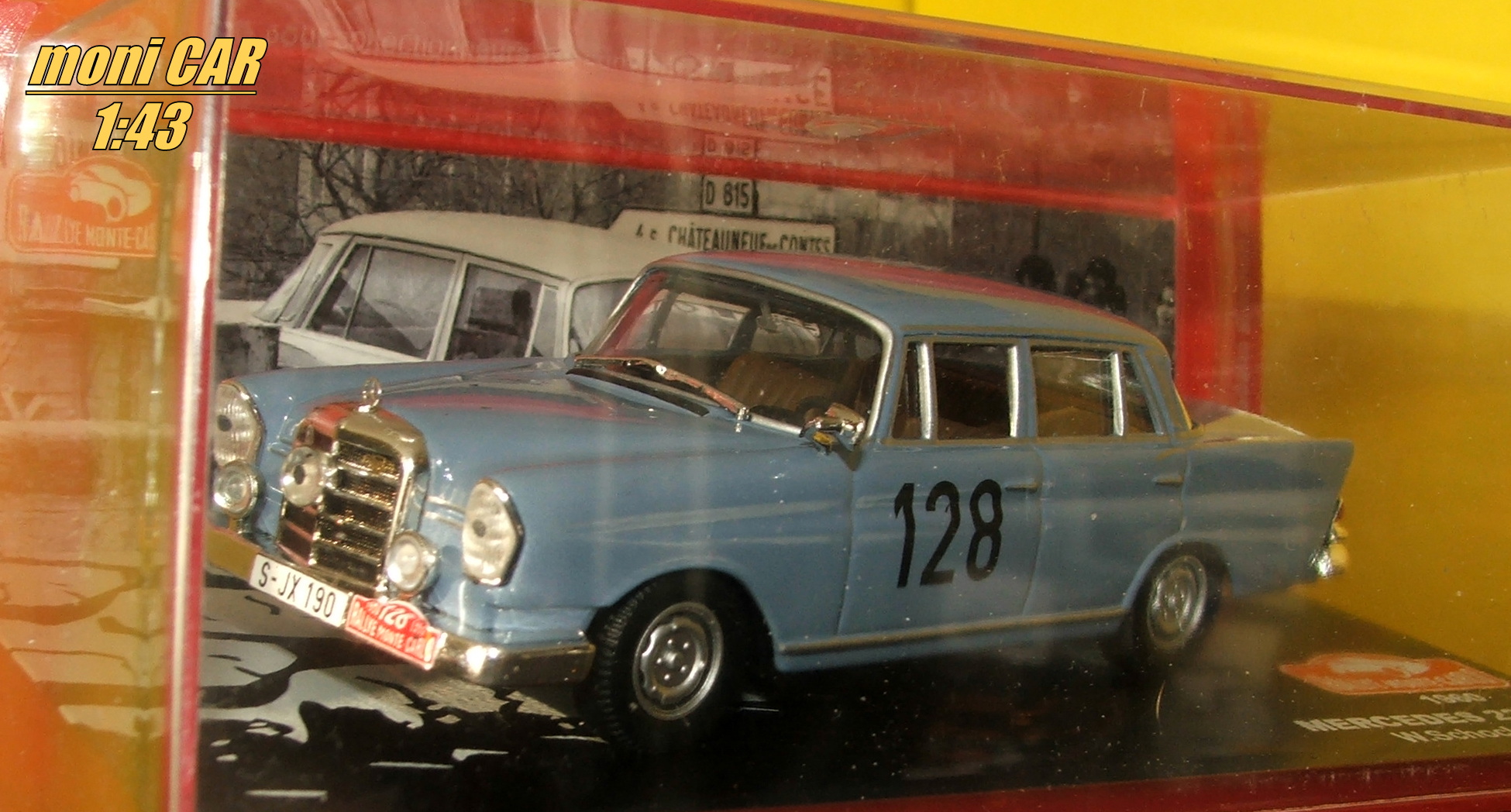 MERCEDES 220SE No.128 - W. Schock - R. Moll - Rally Monte Carlo 1960 (1:43) Altaya/IXO