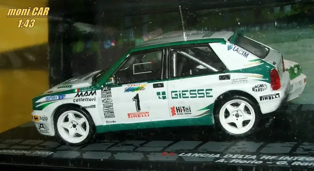 LANCIA DELTA HF Integrale No.1 - A.Fiorio - G. Rancati - Rally II Ciocchetto 1993 (1:43) Altay/IXO