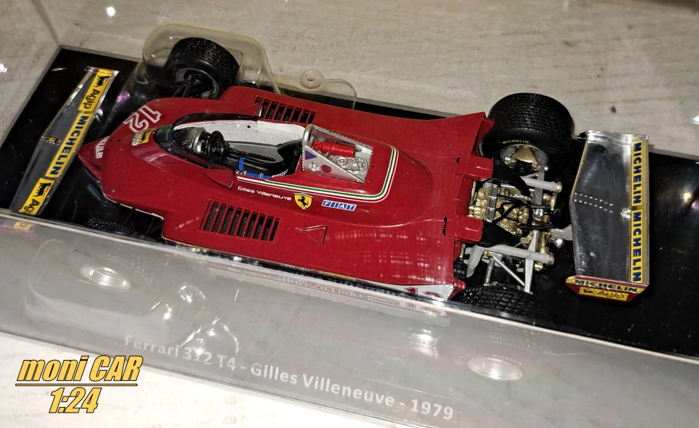 FERRARI 312 T4 No.12 - Gilles Villeneuve - 1979 (1:24) CENTAURIA