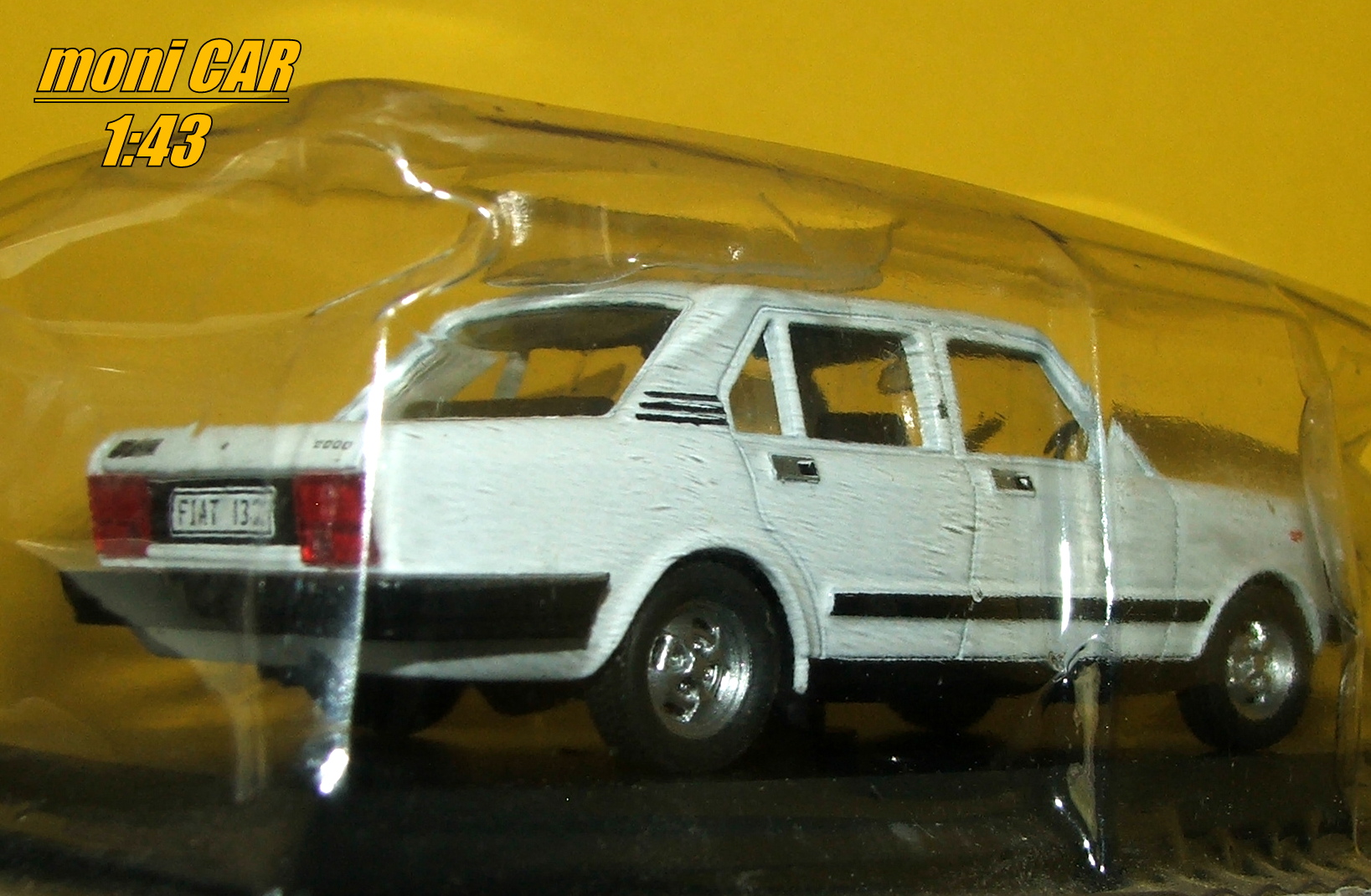 FIAT 132 (1:43) Altaya/IXO